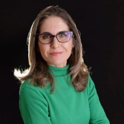 Emiliane Souza