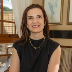 Maria Carolina W. Rey 