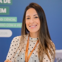 P&acirc;mella de Souza &ensp;