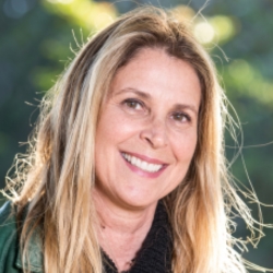 Flavia Howes
